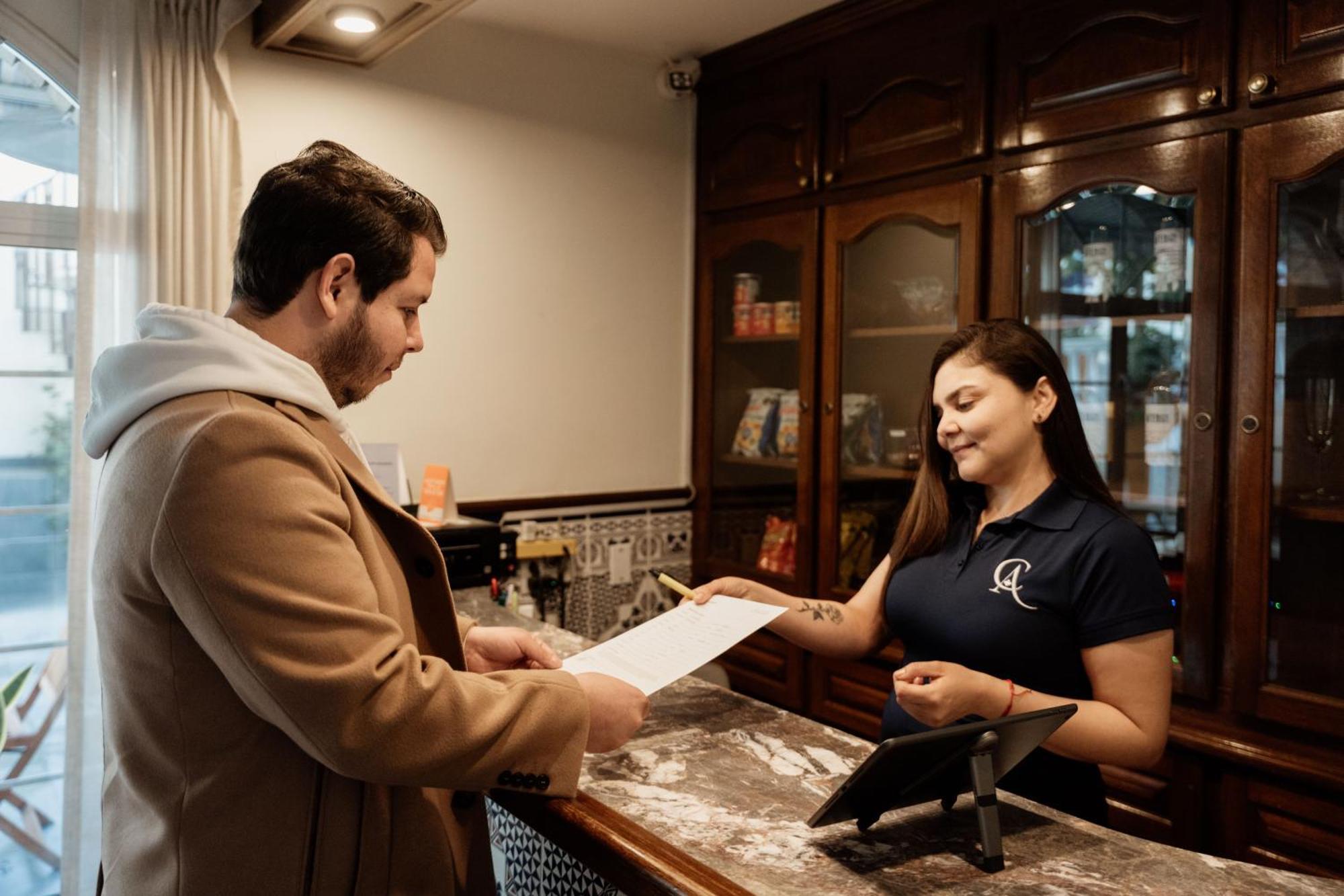 恩塞纳达港 Casa Asturias酒店 外观 照片