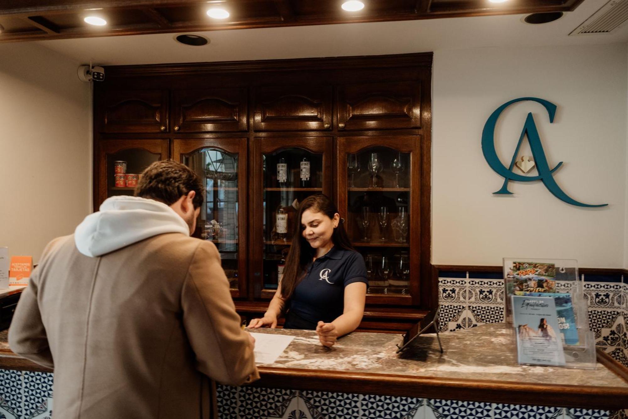 恩塞纳达港 Casa Asturias酒店 外观 照片